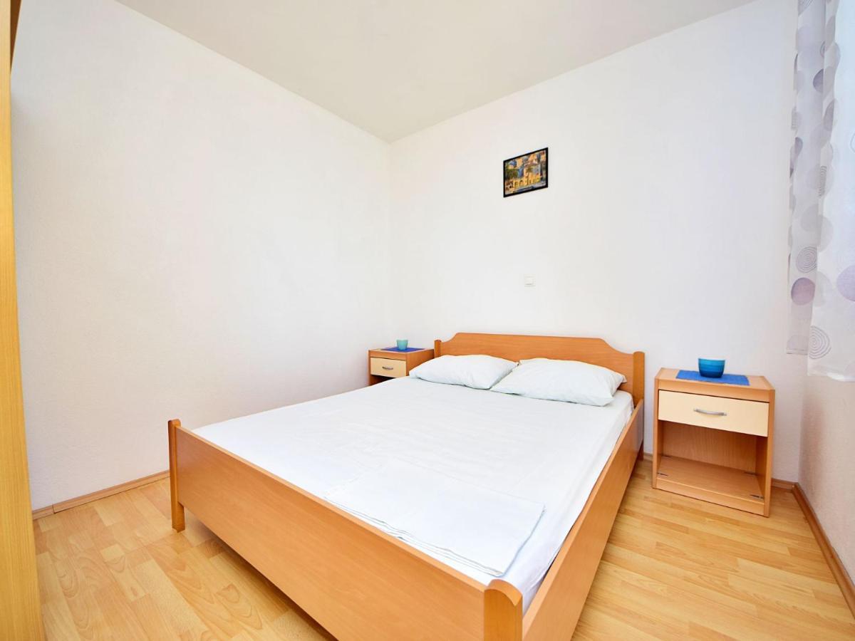 Holiday Home Tina - Hvr501 By Interhome Gdinj Kültér fotó