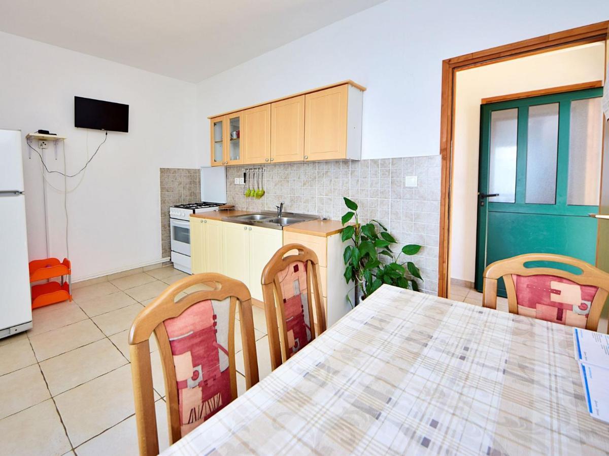 Holiday Home Tina - Hvr501 By Interhome Gdinj Kültér fotó