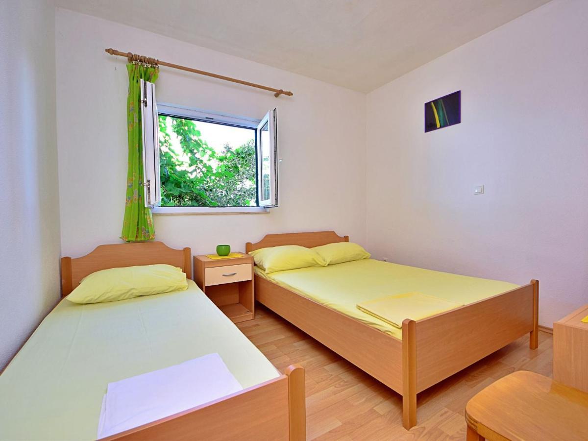 Holiday Home Tina - Hvr501 By Interhome Gdinj Kültér fotó